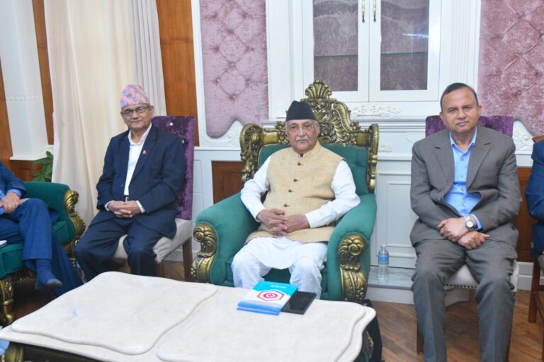एमालेमा तीनथरी बहसको छिनोफानो आज, ११औं महाधिवेशन मिति तोकिने